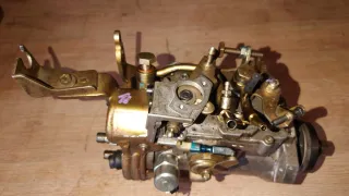 Bomba Inyectora Rotativa Lucas