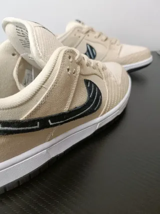 Nike Dunk SB Low Albino & Preto Beige