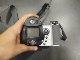 Cámara Konica Minolta DIMAGE Z3 4MP