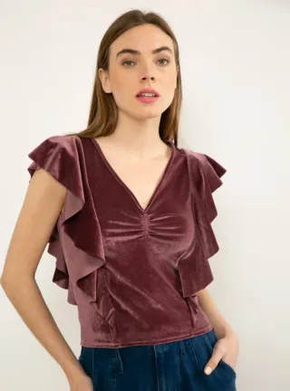 Blusa terciopelo morada nueva de Stradivarius
