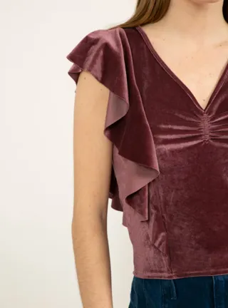 Blusa terciopelo morada nueva de Stradivarius