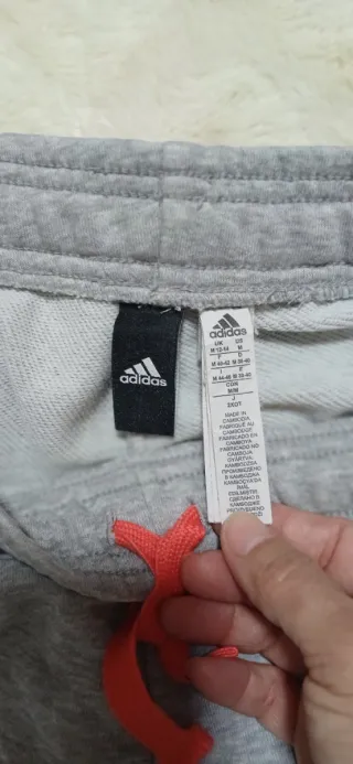 Pantalón Chandal Adidas Gris