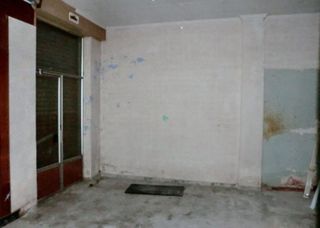 Local comercial en venta en Elda