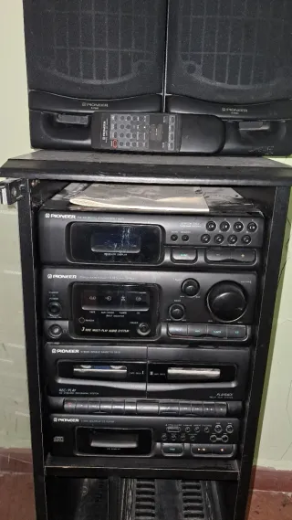 Minicadena Pioneer Negra