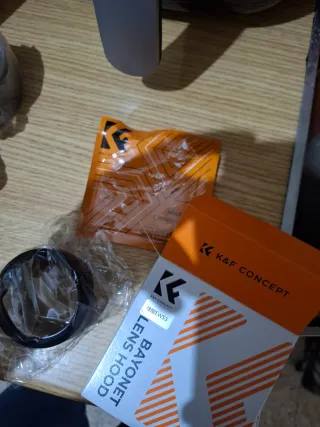 Correa para cámara + parasol y limpiador