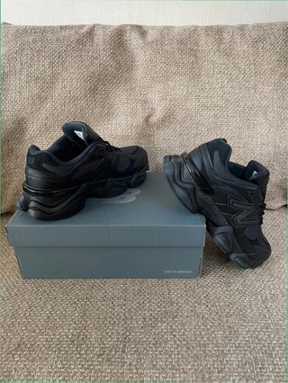New Balance 9060 Triple Black Talla 39