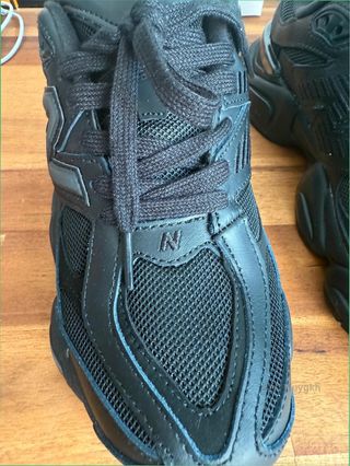 New Balance 9060 Triple Black Talla 38