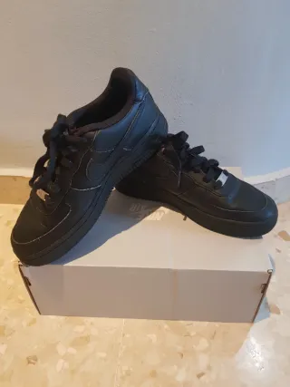 Zapatillas Nike Air Force 1 LE Negras
