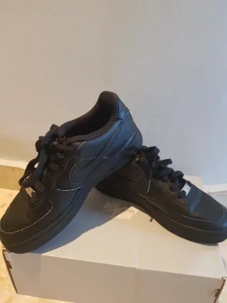 Zapatillas Nike Air Force 1 LE Negras