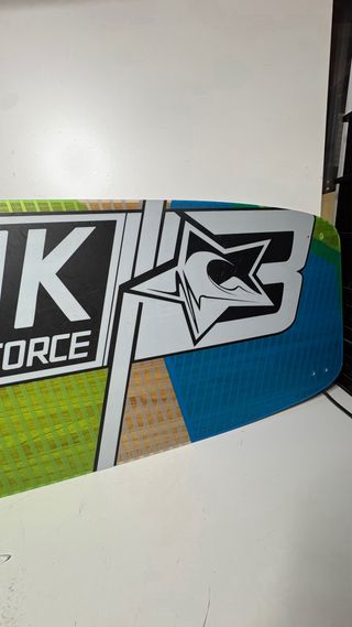 : Tabla Kitesurf Blankforce Drive 140 + Fijaciones