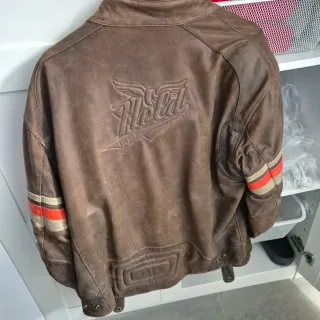 Chaqueta de cuero para moto