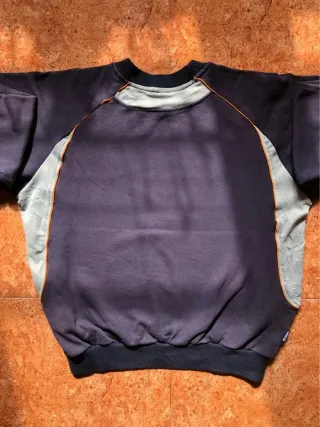 Sudadera Asics Azul marino distressed