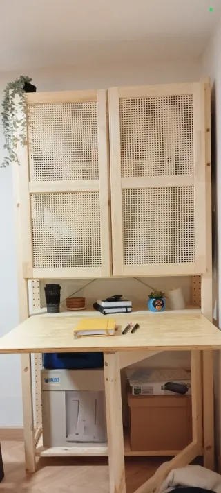 Scaffalatura IKEA IVAR con tavolo pieghevole