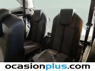 Peugeot 5008 PureTech 130 S&S Allure 96 kW (130 CV)