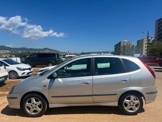 Nissan Almera 2002