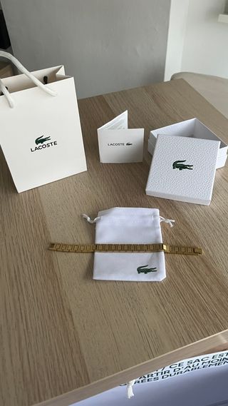Pulsera Lacoste Oro - SIN ESTRENAR