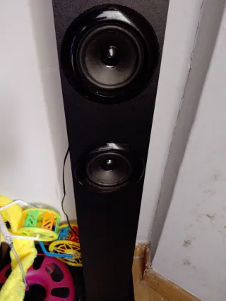 Torre de Sonido Bluesky Negra
