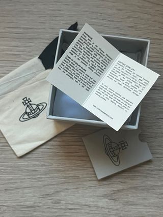 Collar Vivienne Westwood Mini Bas Relief Plata