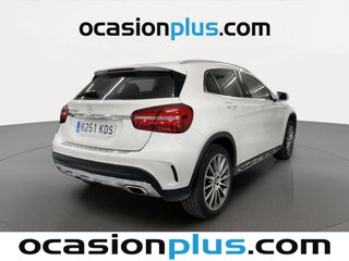 Mercedes-Benz GLA 200 115 kW (156 CV)