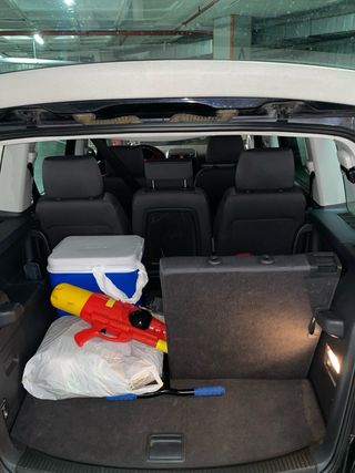 Volkswagen Touran 2.0 tdi