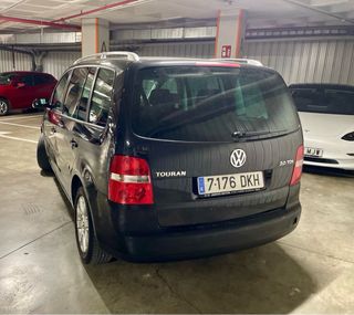 Volkswagen Touran 2.0 tdi