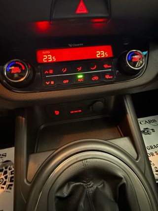 KIA Sportage 2012