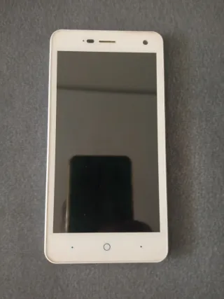 Teléfono ZTE Blade Plata/Blanco