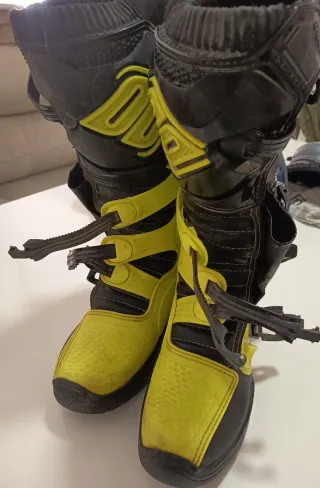 Botas Motocross Enduro Negro y Amarillo