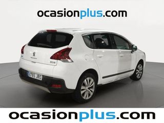 Peugeot 3008 1.2 PureTech Style 96 kW (130 CV)
