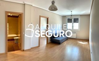 Piso en alquiler en Camarma de Esteruelas