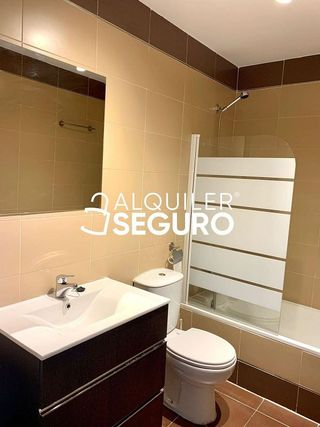 Piso en alquiler en Camarma de Esteruelas