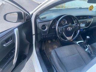 Toyota Auris 2014