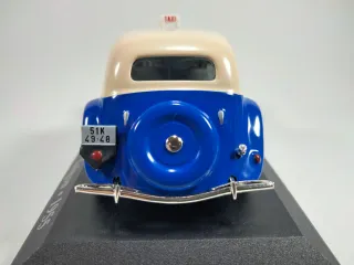 1:43 Citroën Traction Avant 11 - Saigon (1955)