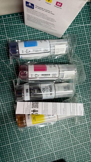 Bottiglie d'inchiostro originali Epson EcoTank 104 Multipack