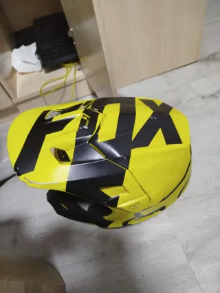 Casco Fox
