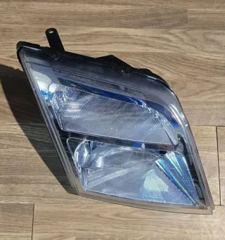Faro delantero para FORD  TOURNEO CONNECT 02-12