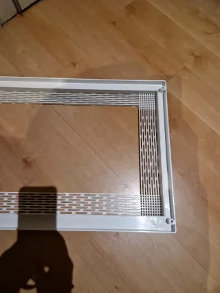 Marco embellecedor para microondas