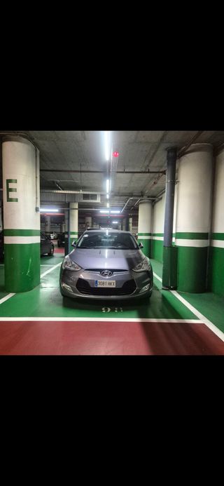 Hyundai Veloster 1.6 GDI Sport (2012)