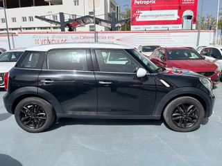 MINI MINI Countryman One D 66 kW (90 CV)