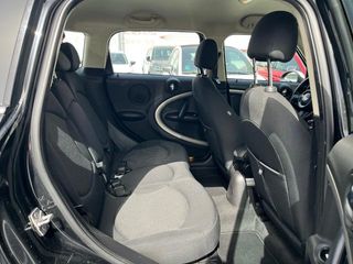 MINI MINI Countryman One D 66 kW (90 CV)