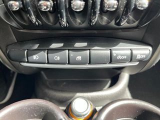 MINI MINI Countryman One D 66 kW (90 CV)