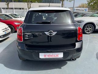 MINI MINI Countryman One D 66 kW (90 CV)
