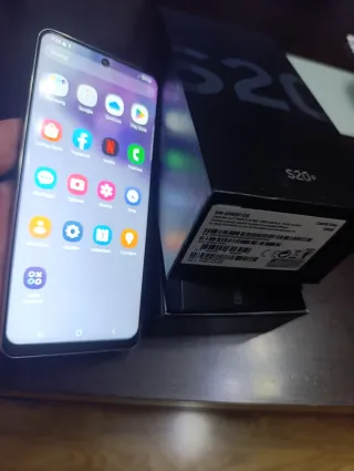 Samsung Galaxy S20+ Gris
