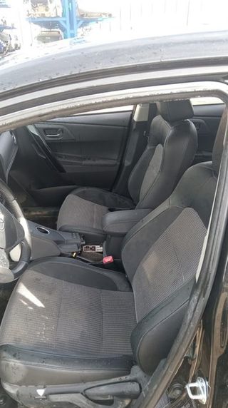 Toyota 97303 tapa motor 1121237090 auris (e18)