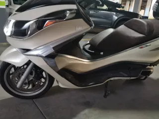 Piaggio X10 350 Executive 2012