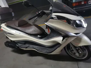 Piaggio X10 350 Executive 2012