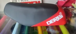 Kit vinilo termoahdesivo asiento derbi