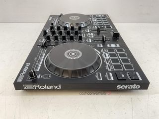 mesa mezclas roland dj-202