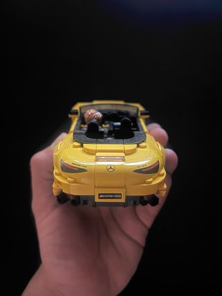 LEGO Mercedes AMG Amarillo
