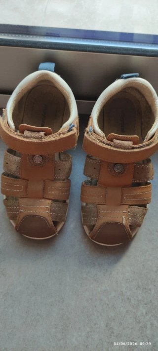 Sandalias niño Talla 28